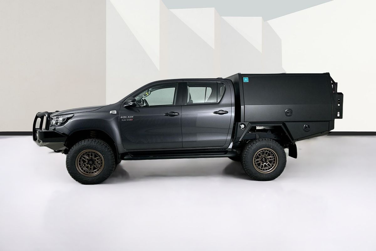 2025 Toyota HILUX SR 48V (4x4) GUN126R RC 4X4