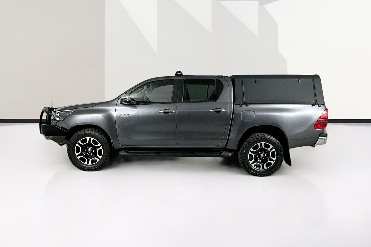 2022 Toyota HILUX SR5 (4x4) GUN126R 4X4