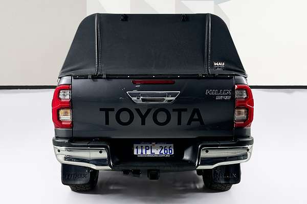 2022 Toyota HILUX SR5 (4x4) GUN126R 4X4