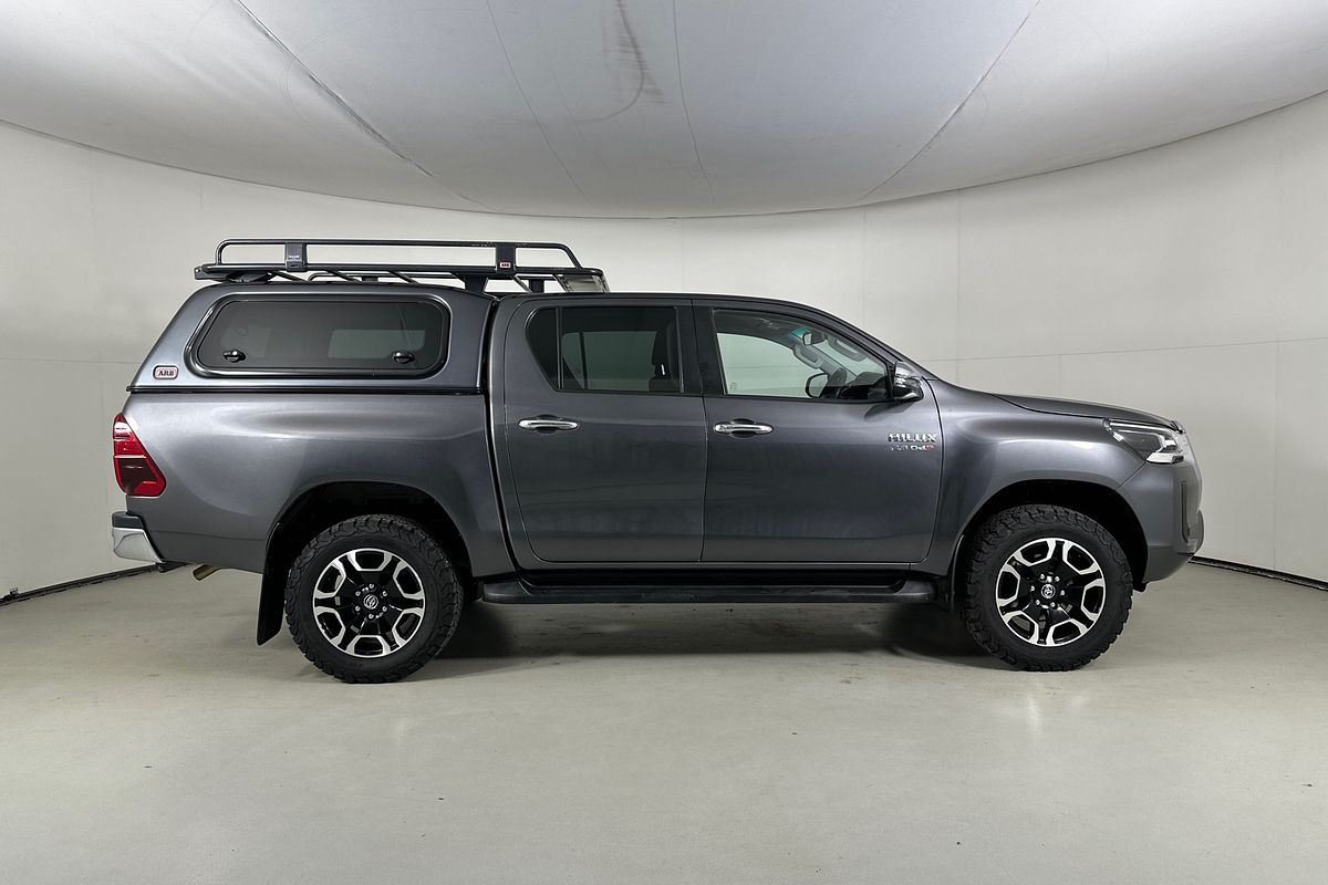 2022 Toyota HILUX SR5 (4x4) GUN126R 4X4