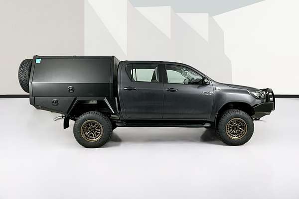 2025 Toyota HILUX SR 48V (4x4) GUN126R RC 4X4