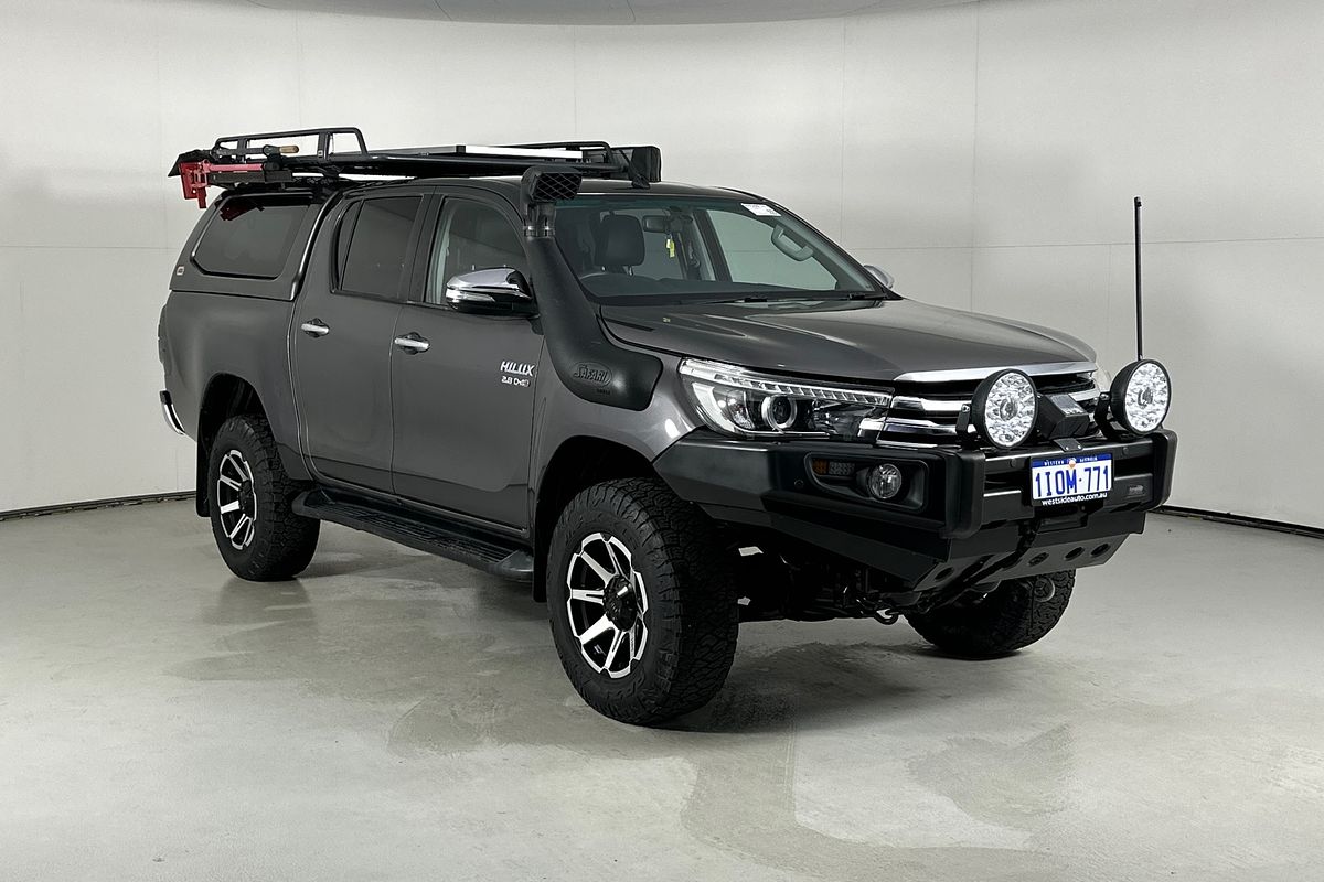 2015 Toyota HILUX SR5 (4x4) GUN126R 4X4