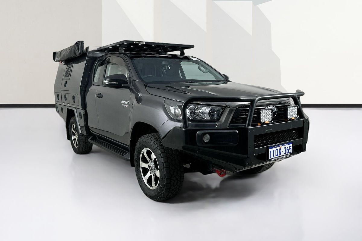 2021 Toyota HILUX SR (4x4) GUN126R 4X4
