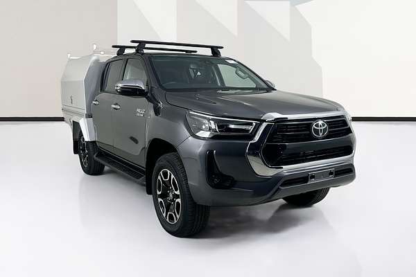 2022 Toyota HILUX SR5 + PREMIUM INTERIOR (4x4) GUN126R 4X4