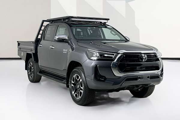 2024 Toyota HILUX SR5 (4x4) GUN126R 4X4
