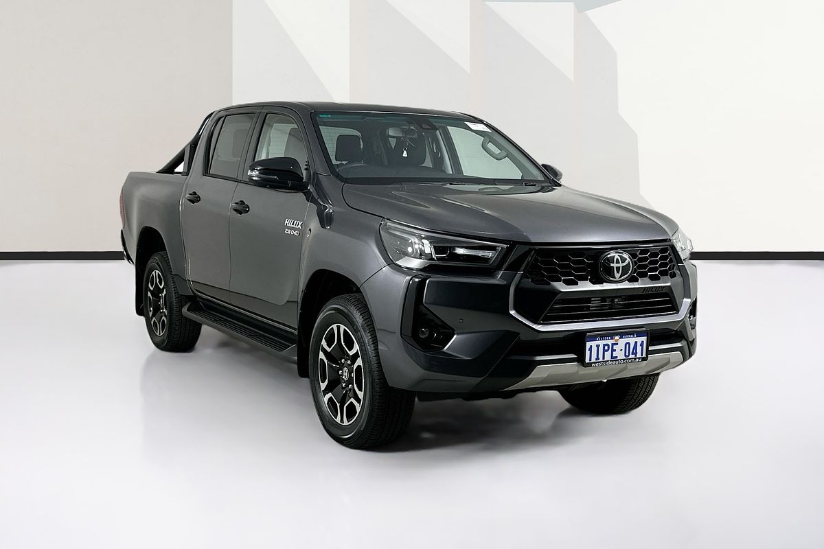 2025 Toyota HILUX SR5 48V (4x4) GUN126R RC 4X4