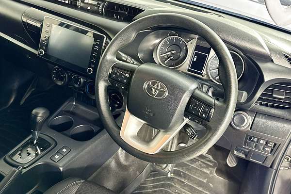 2021 Toyota HILUX SR (4x4) GUN126R 4X4