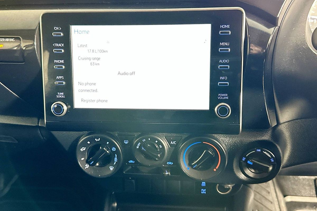 2021 Toyota HILUX SR (4x4) GUN126R 4X4