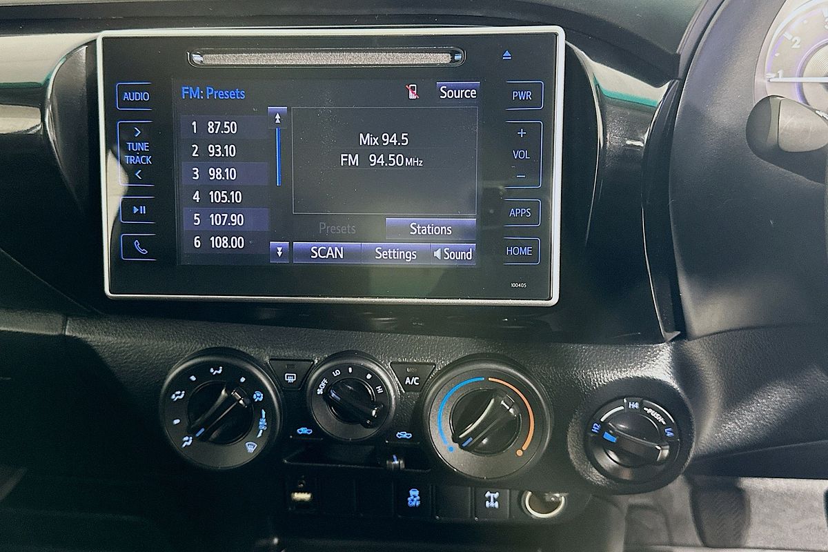 2019 Toyota Hilux SR (4x4) GUN126R MY19 4X4