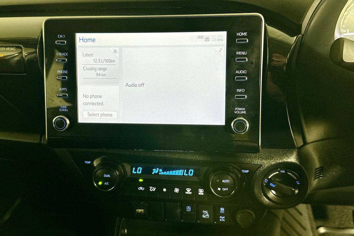 2024 Toyota HILUX SR 48V (4x4) GUN126R 4X4