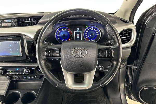 2017 Toyota HILUX SR5 (4x4) GUN126R MY17 4X4