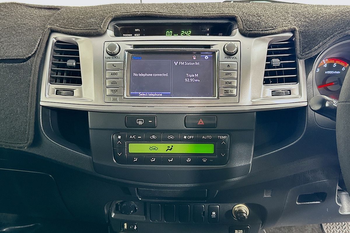 2013 Toyota HILUX SR5 (4x4) KUN26R MY14 4X4
