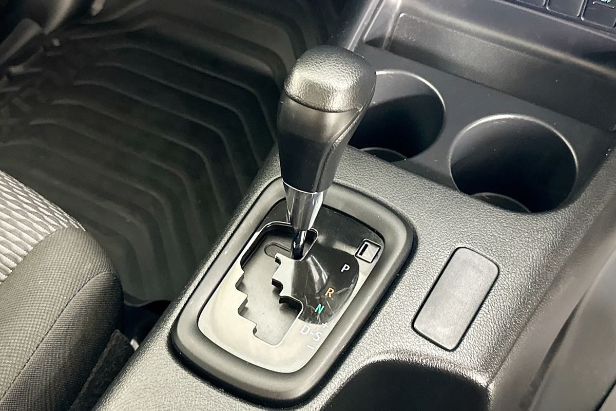 2023 Toyota HILUX WORKMATE (4x2) TGN121R 4x2