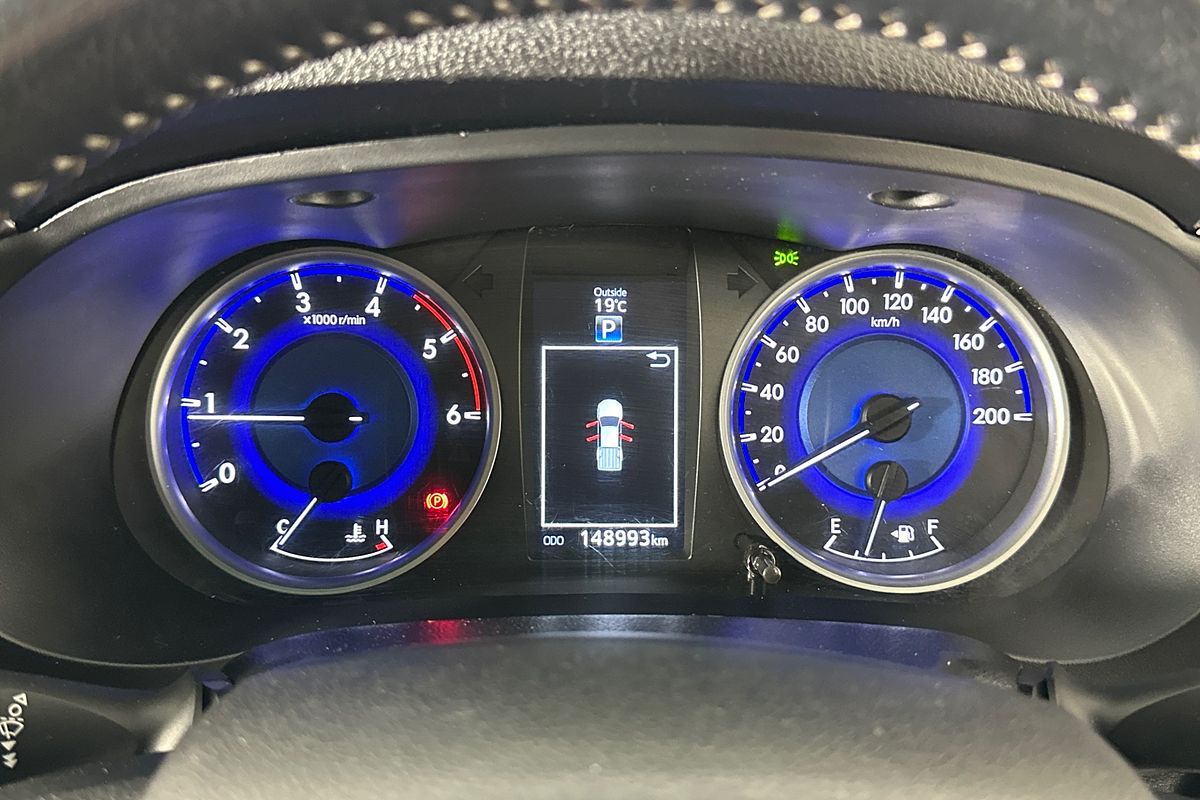 2017 Toyota HILUX SR5 (4x4) GUN126R MY17 4X4