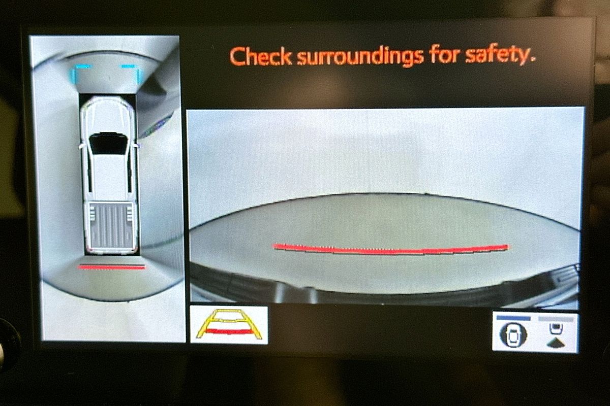 2023 Toyota HILUX SR5 + PREMIUM INTERIOR (4x4) GUN126R 4X4