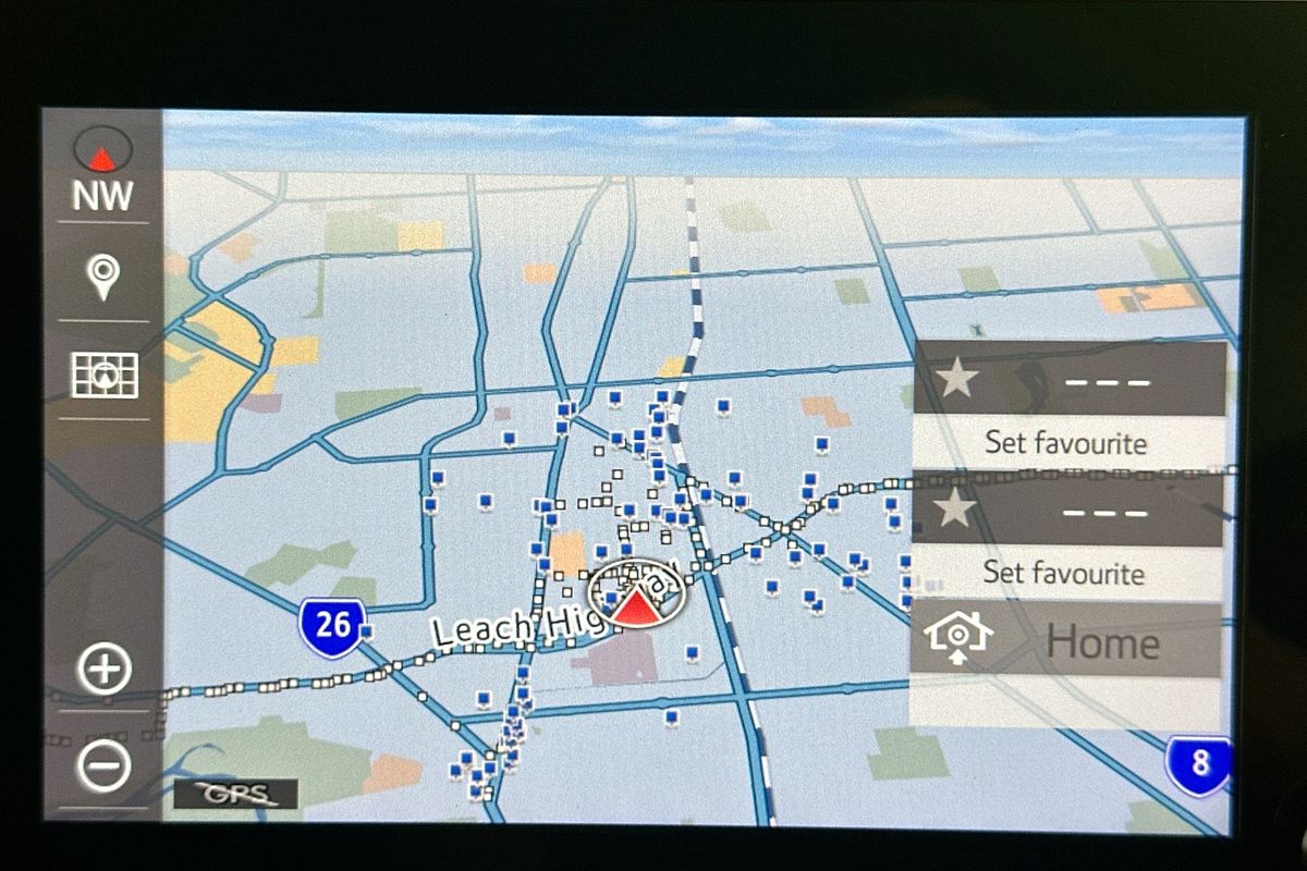 2020 Toyota HILUX SR5+ (4x4) GUN126R FACELIFT 4X4