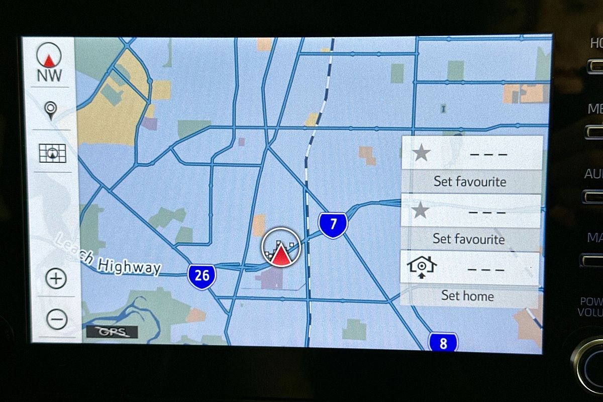 2023 Toyota HILUX SR5 + PREMIUM INTERIOR (4x4) GUN126R 4X4