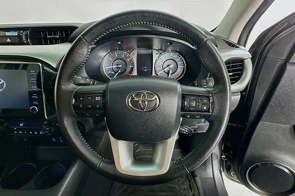 2024 Toyota HILUX SR5 (4x4) GUN126R 4X4