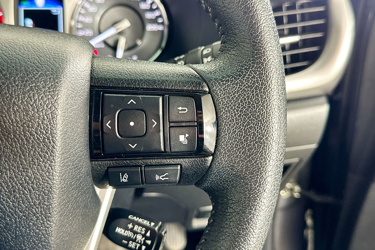 2024 Toyota HILUX SR5 48V (4x4) GUN126R 4X4