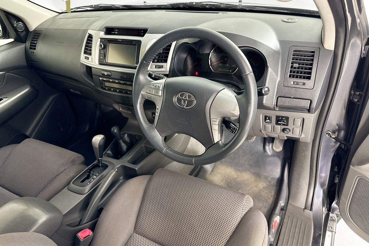 2013 Toyota HILUX SR5 (4x4) KUN26R MY12 4X4