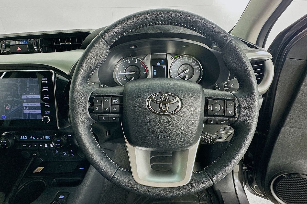 2025 Toyota HILUX SR5 48V (4x4) GUN126R RC 4X4