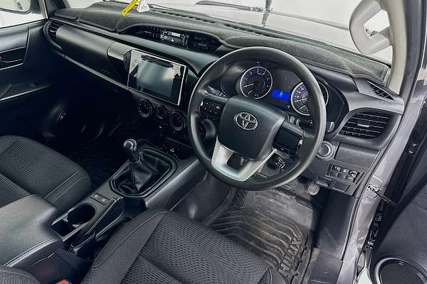 2019 Toyota Hilux SR (4x4) GUN126R MY19 4X4