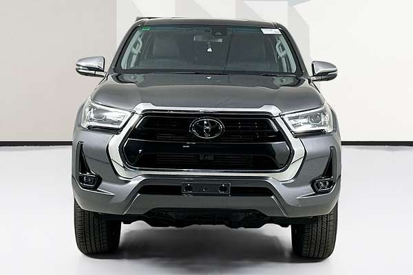 2023 Toyota HILUX SR5 (4x4) GUN126R 4X4