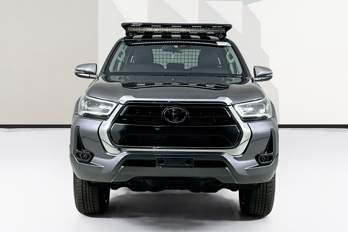 2024 Toyota HILUX SR5 (4x4) GUN126R 4X4