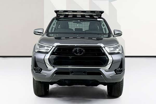 2024 Toyota HILUX SR5 (4x4) GUN126R 4X4