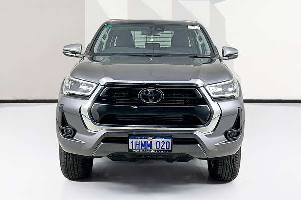 2022 Toyota HILUX SR5 (4x4) GUN126R 4X4