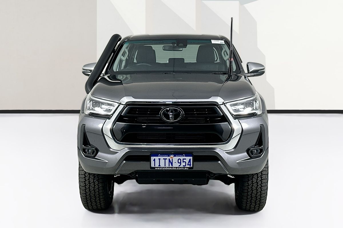2022 Toyota HILUX SR5 (4x4) GUN126R 4X4