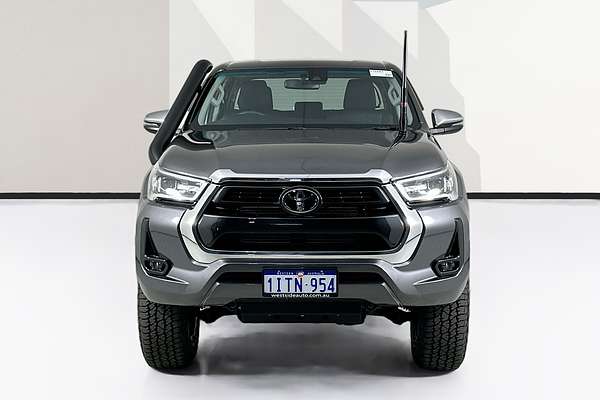 2022 Toyota HILUX SR5 (4x4) GUN126R 4X4