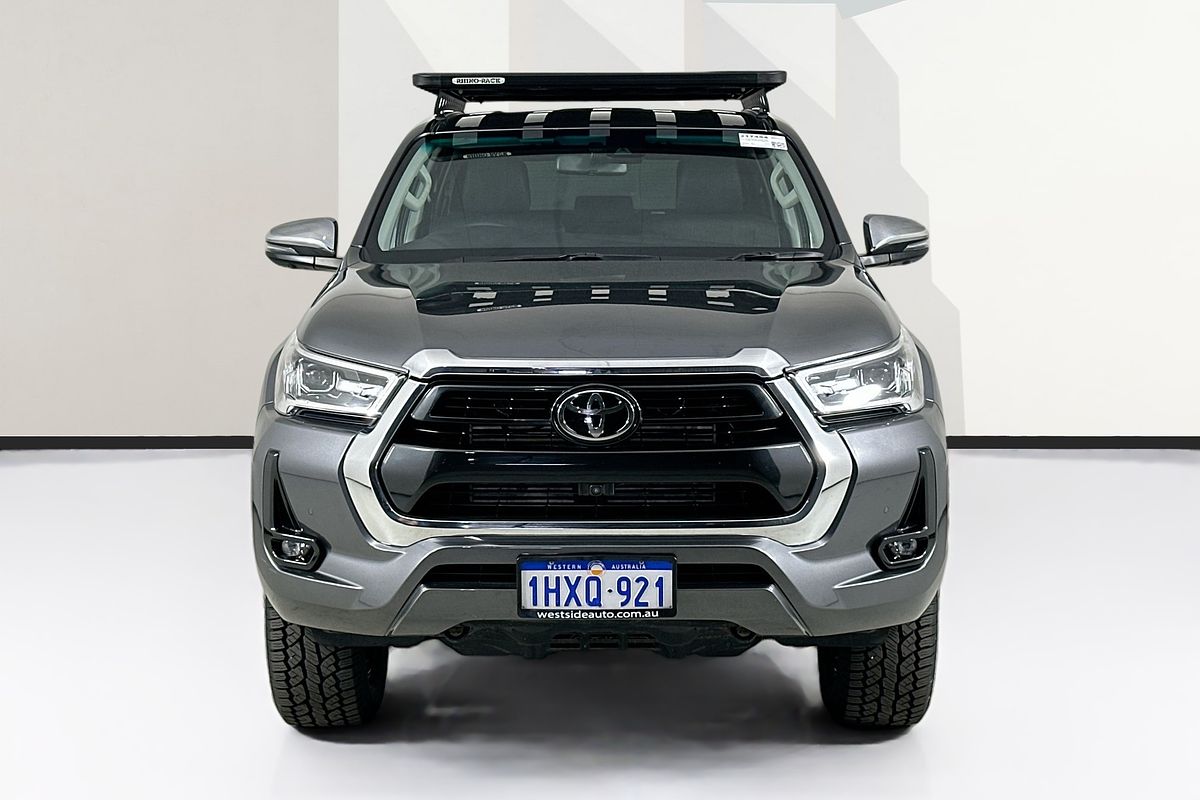2023 Toyota HILUX SR5 (4x4) GUN126R 4X4