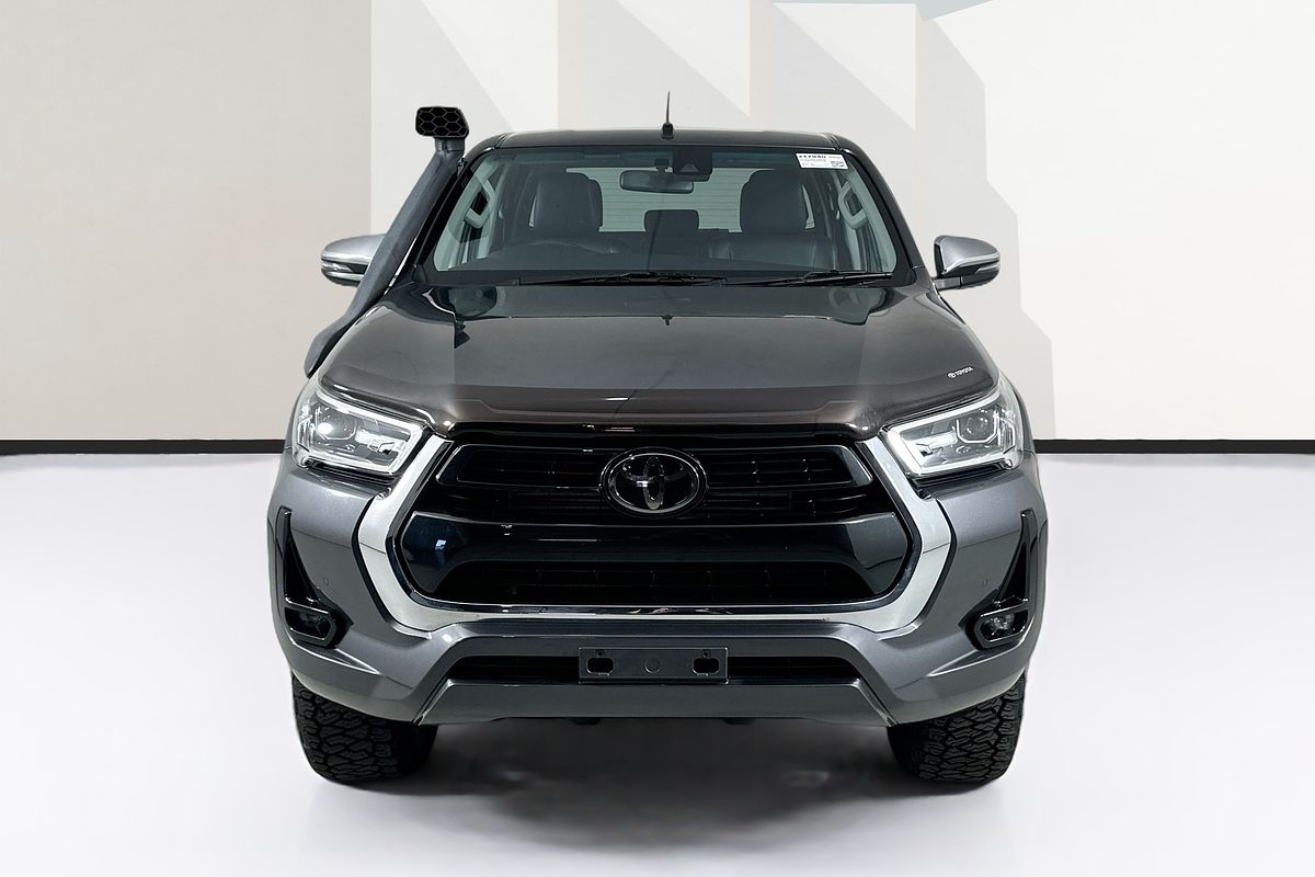 2021 Toyota HILUX SR5 (4x4) GUN126R 4X4