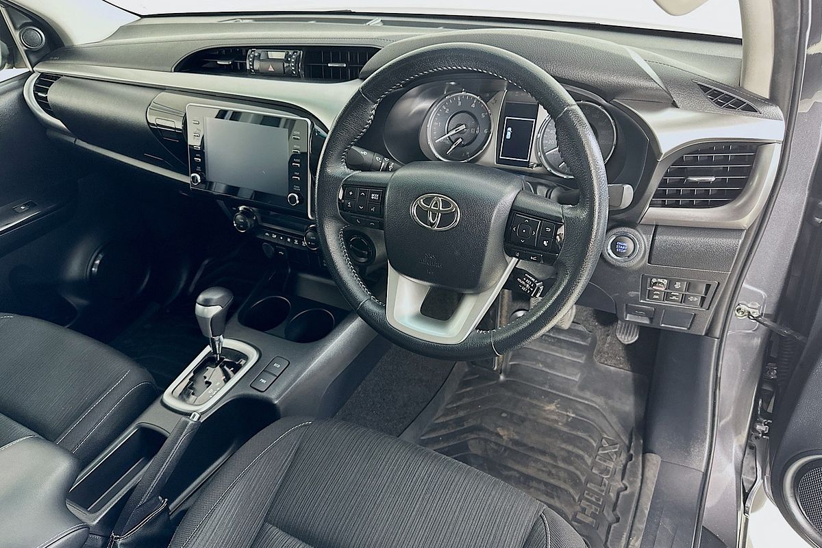 2024 Toyota HILUX SR5 (4x4) GUN126R 4X4