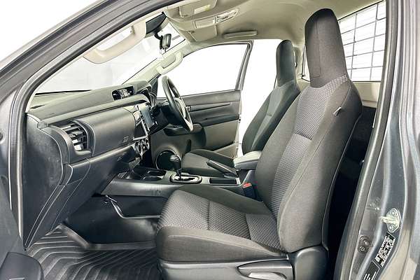 2023 Toyota HILUX WORKMATE (4x2) TGN121R 4x2