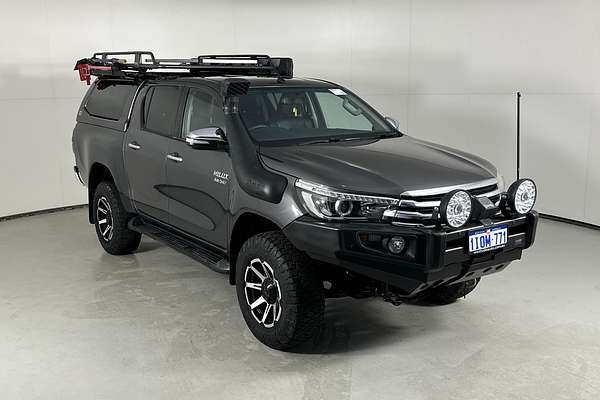 2015 Toyota HILUX SR5 (4x4) GUN126R 4X4