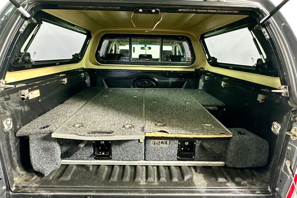 2013 Toyota HILUX SR5 (4x4) KUN26R MY12 4X4