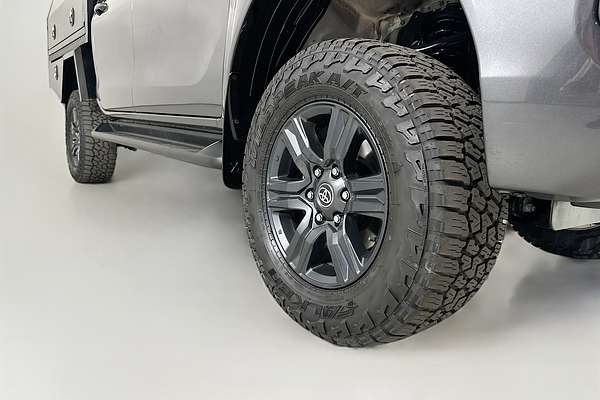 2024 Toyota HILUX SR 48V (4x4) GUN126R 4X4