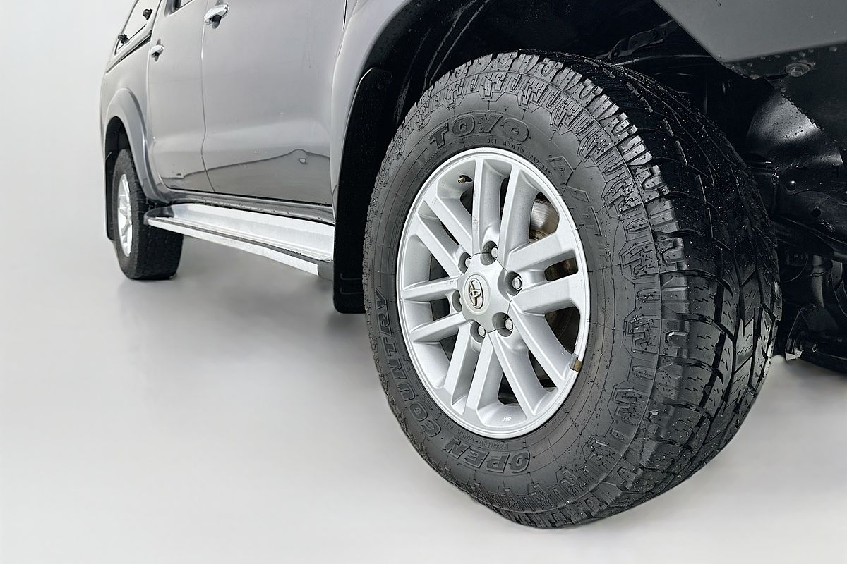 2013 Toyota HILUX SR5 (4x4) KUN26R MY14 4X4