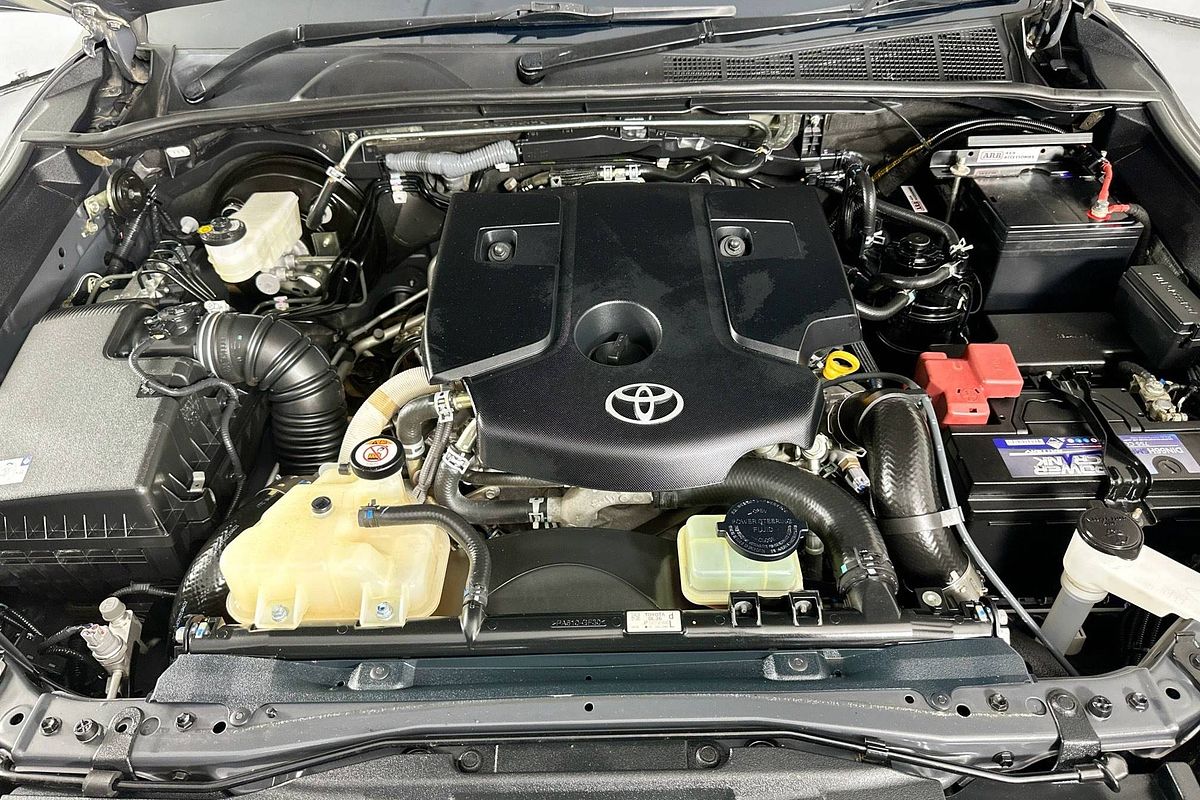 2021 Toyota HILUX SR (4x4) GUN126R 4X4