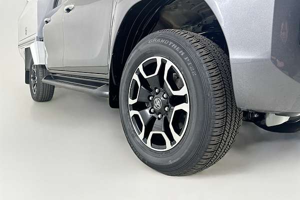 2022 Toyota HILUX SR5 + PREMIUM INTERIOR (4x4) GUN126R 4X4