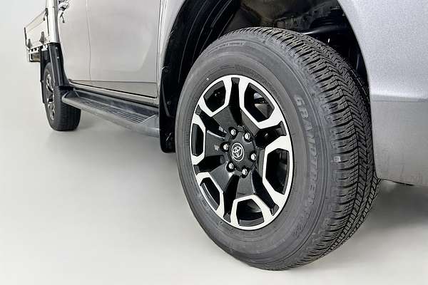 2022 Toyota HILUX SR5 (4x4) GUN126R 4X4