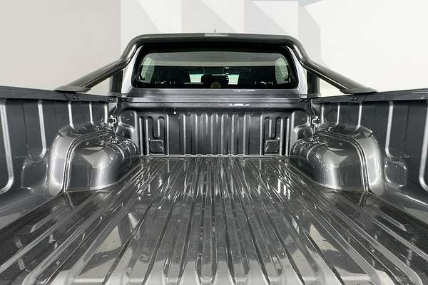 2025 Toyota HILUX SR5 48V (4x4) GUN126R RC 4X4