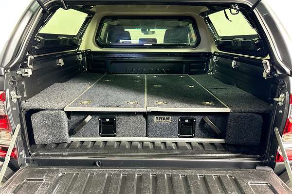 2023 Toyota HILUX SR5 (4x4) GUN126R 4X4