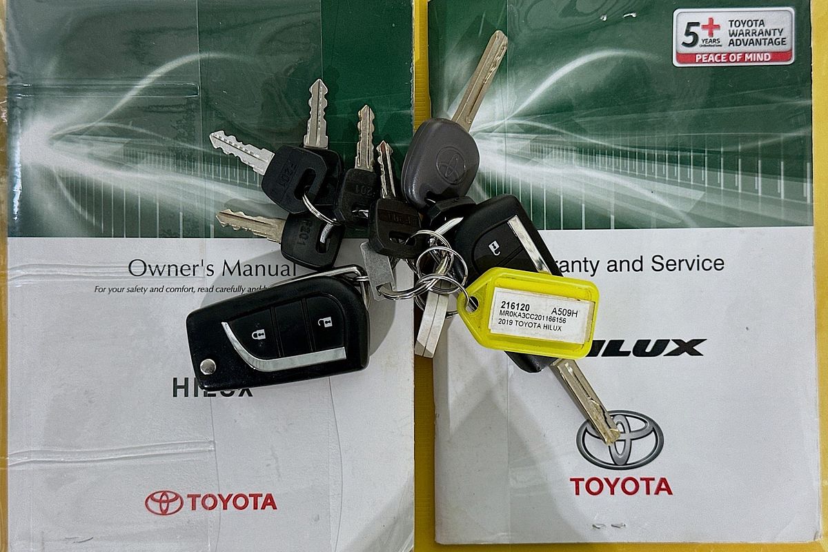 2019 Toyota Hilux SR (4x4) GUN126R MY19 4X4