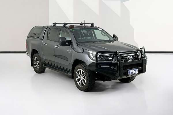 2018 Toyota HILUX SR5 (4x4) GUN126R MY17 4X4
