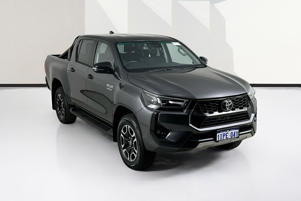 2025 Toyota HILUX SR5 48V (4x4) GUN126R RC 4X4