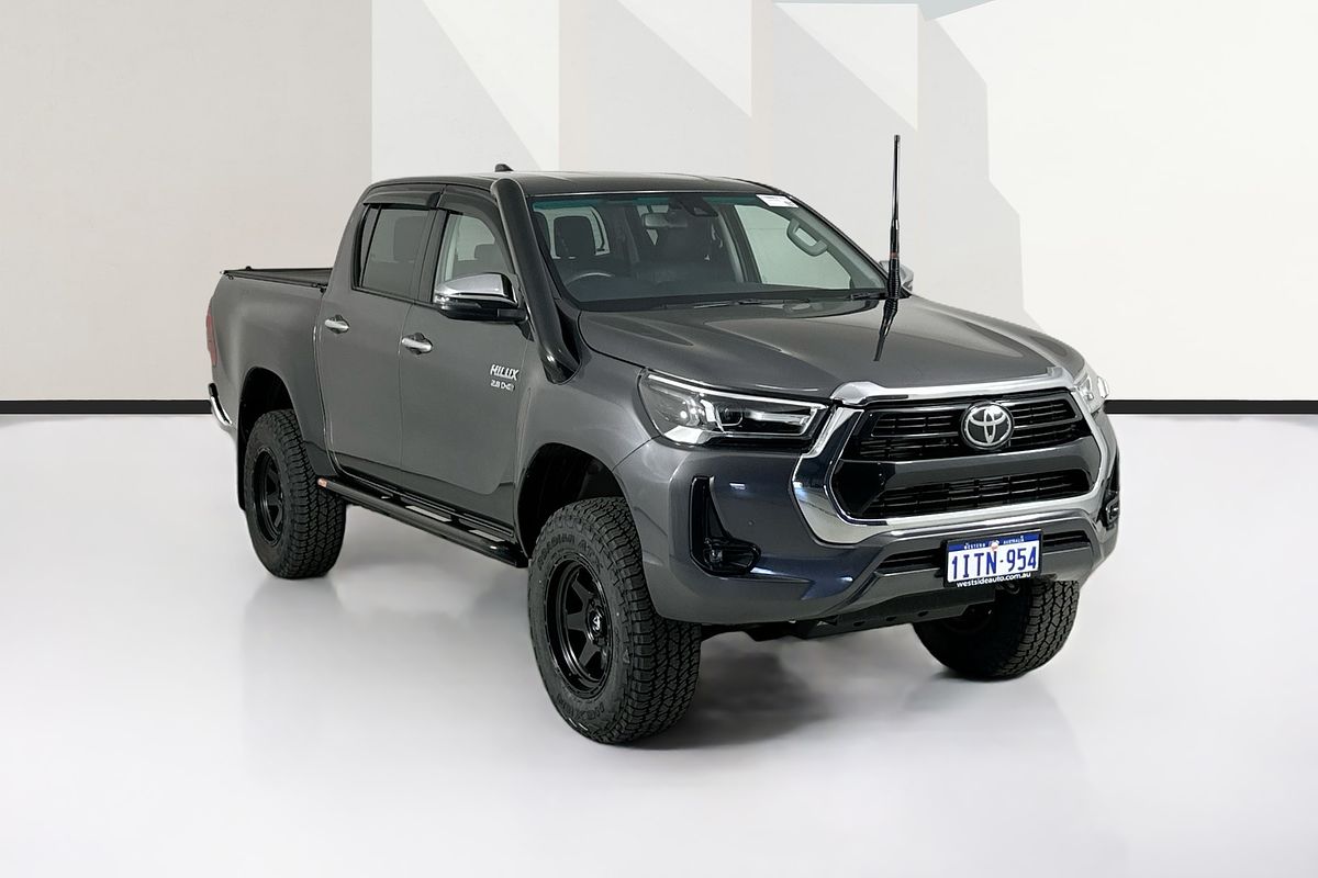 2022 Toyota HILUX SR5 (4x4) GUN126R 4X4