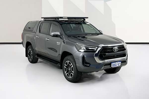 2023 Toyota HILUX SR5 (4x4) GUN126R 4X4